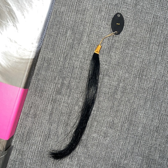 Hair extensions Flip N' Go  by Shilo 16-18" - #1 Jet Black w/ gift bag - Picture 7 of 8